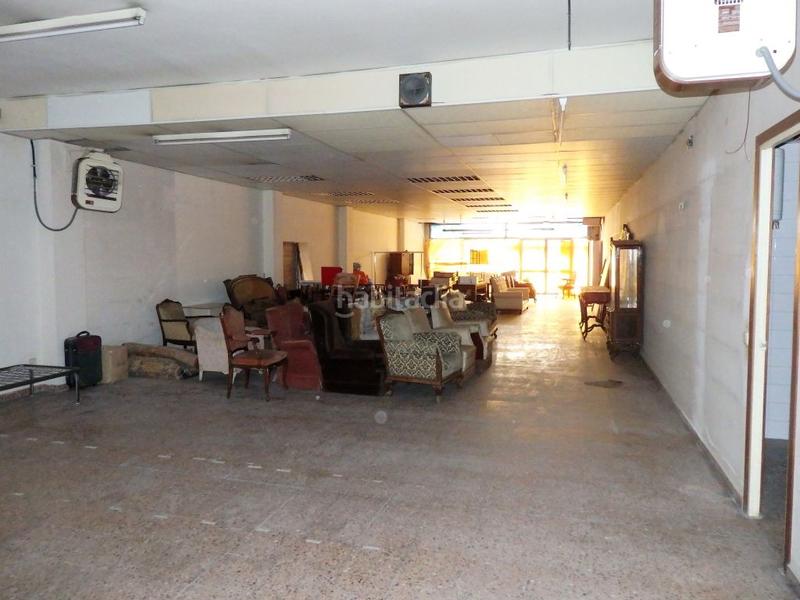 Foto 8431feb6-eebf-4b65-9296-f00c73c22d34. Alquiler local comercial  al Poble Sec en Igualada