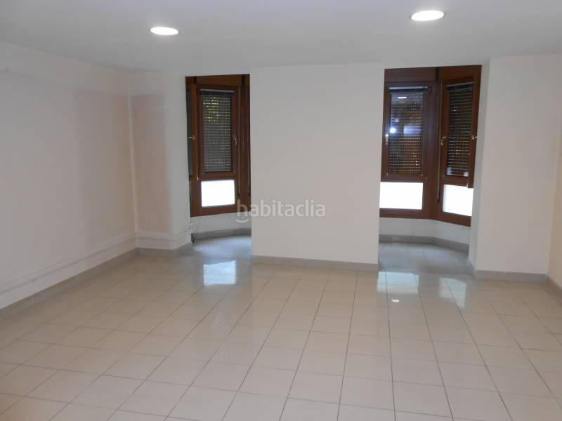 Foto 5c512934-696d-4bfa-ad7c-5bb5516cbbe4. Alquiler oficina despatx en lllogue al Centre en Centre Igualada