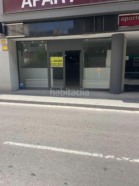 Foto 5a5f9093-93ec-4e68-8247-74538abeb3ac. Lloguer local comercial a Centre Igualada