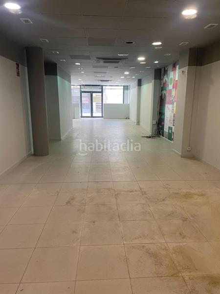 Foto 80cc9b78-5229-472e-a57b-8721c533c79d. Lloguer local comercial a Centre Igualada