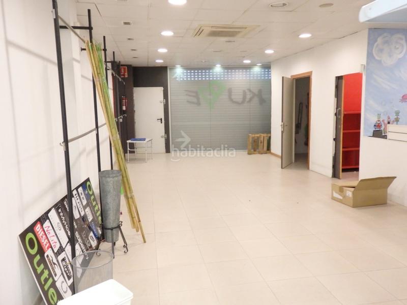Foto a826f8cb-9565-4ba7-9faa-6fe378562274. Lloguer local comercial a Centre Igualada