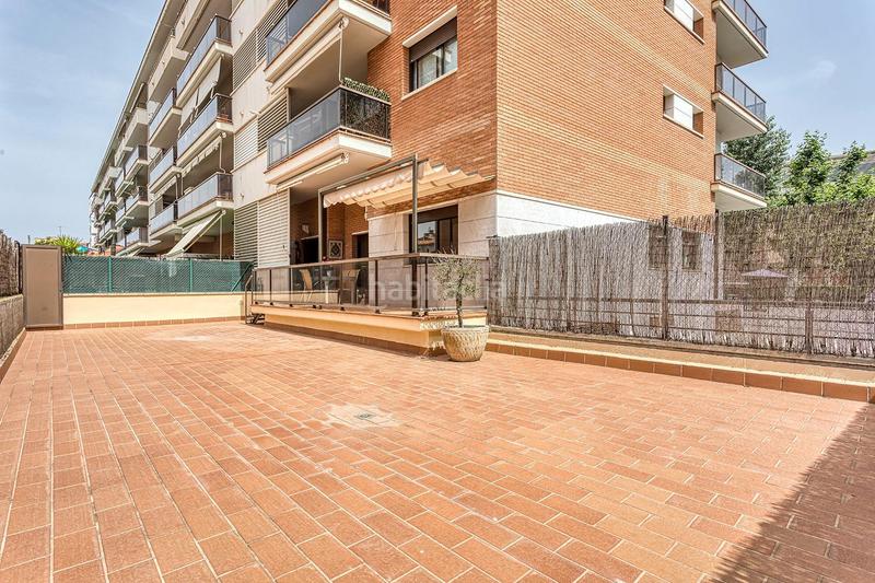 Foto e23c8d6f-dd9a-4f00-b536-a26ca8eaaa2f. Planta baixa amb calefacció a Centre Igualada