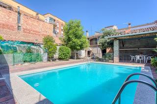 Casa a Pobla de Claramunt (La). Casa de poble amb piscina a la pobla de claramunt