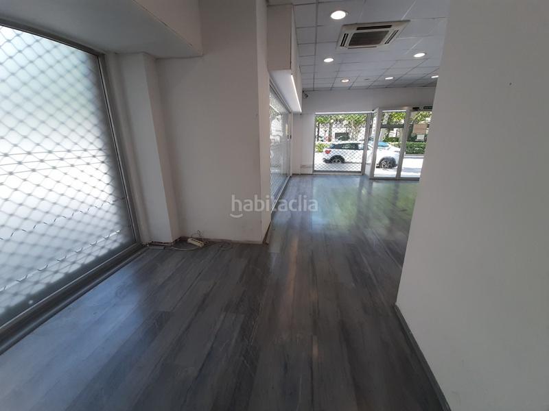 Foto 07f3d5a4-11dd-46e4-90ca-78f02e6e5e14. Alquiler local comercial local lloguer al passeig en Igualada