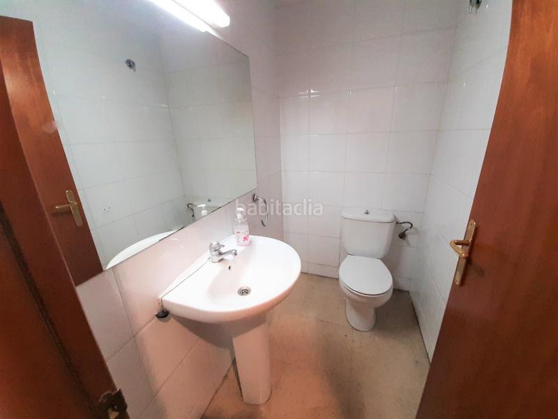 Foto 0c39716c-5ed8-4c43-b807-a2ac4b3a3a43. Alquiler local comercial local lloguer al passeig en Igualada