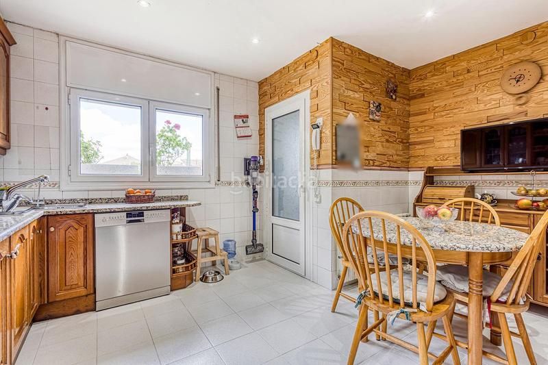 Foto b2978e81-ca4e-44d0-a8d8-91ace24e1e67. Chalet con riscaldamento parcheggio in Pobla de Claramunt (La)