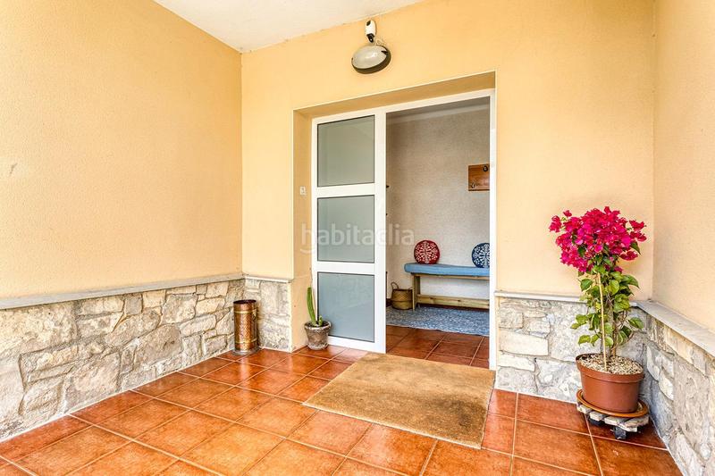Foto bb1f2c99-f151-422c-8c0b-40f8fa521363. Chalet con riscaldamento parcheggio in Pobla de Claramunt (La)