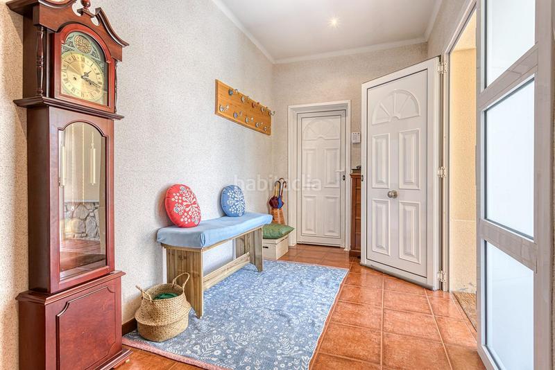 Foto e9da1d54-3114-4921-8f9b-45eb6a3afae5. Chalet con riscaldamento parcheggio in Pobla de Claramunt (La)