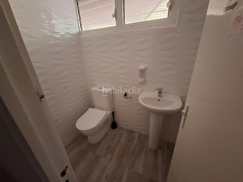 Foto 91a3affd-0292-4a2c-ba7e-5d041e8cb58e. Alquiler local comercial en avinguda barcelona 148 148 local comercial frente esclat en Igualada