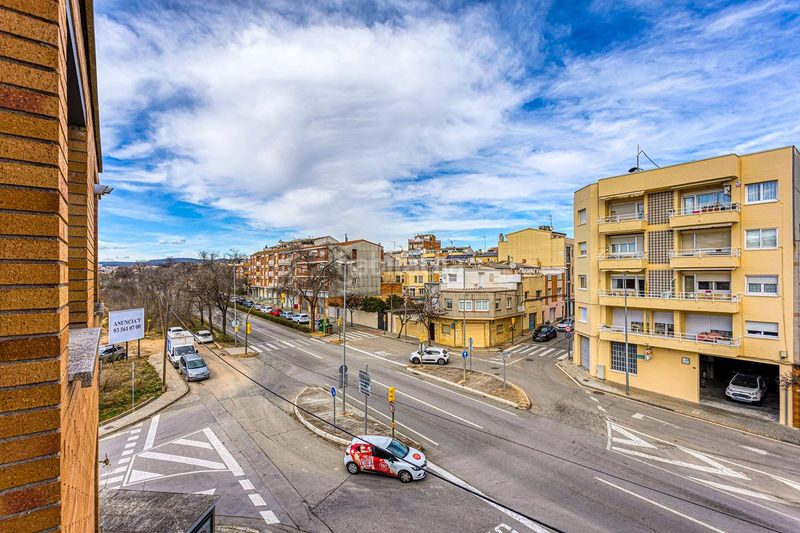 Foto 0a7d33d8-04a0-40c3-b00b-327894531ebd. Dúplex amb calefacció aparcament a Vilanova del Camí