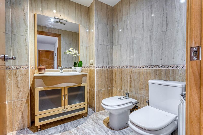 Foto 591f4dda-917d-4ec6-91ac-b55670d3a22c. Dúplex amb calefacció aparcament a Vilanova del Camí