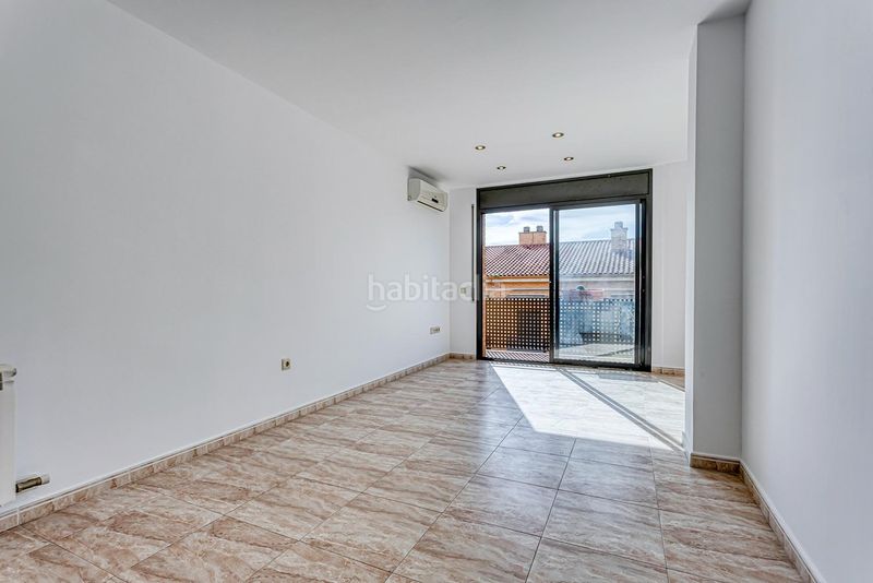 Foto bb931ed4-9b6a-4a8b-acd4-9bb3a75a6b20. Dúplex amb calefacció aparcament a Vilanova del Camí