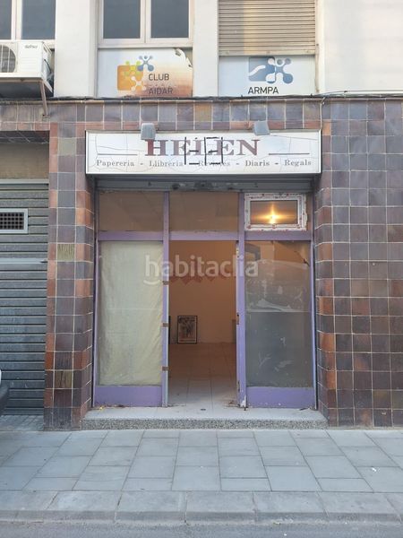 Foto 073716f9-f0db-46f8-b267-ddfe18cd1ad0. Local comercial a Centre Igualada