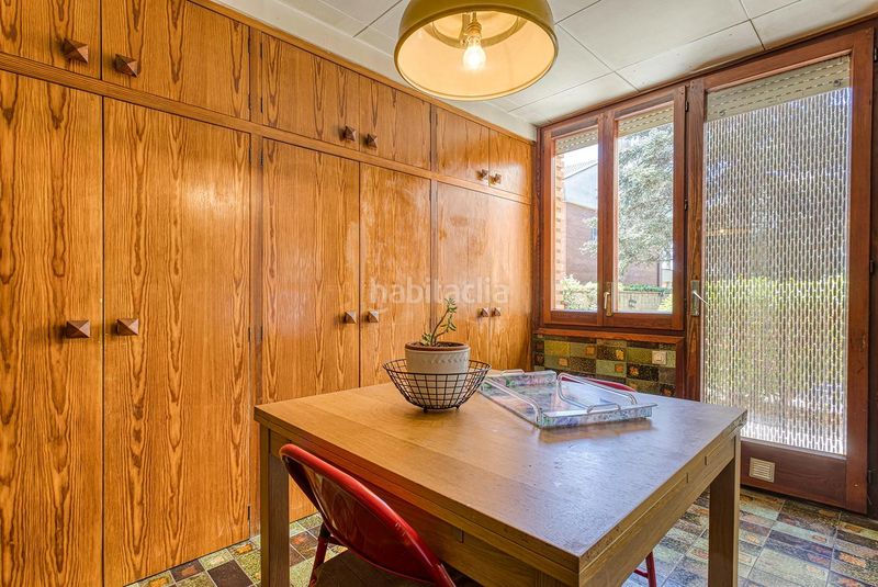 Foto b0fd7919-06c4-48b0-bcef-609d766673ce. Xalet amb aparcament piscina a Ponent - Set Camins Igualada