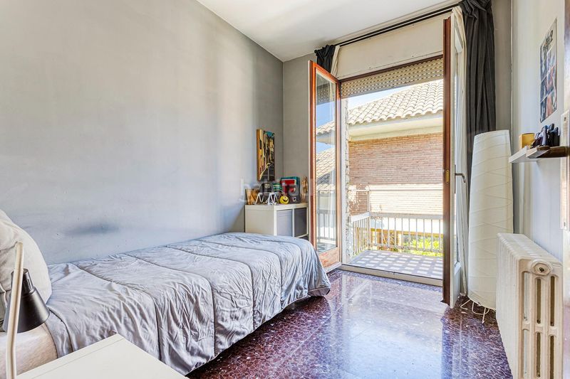 Foto de92eba0-cea3-43a5-8049-d6402c4293f5. Xalet amb aparcament piscina a Ponent - Set Camins Igualada