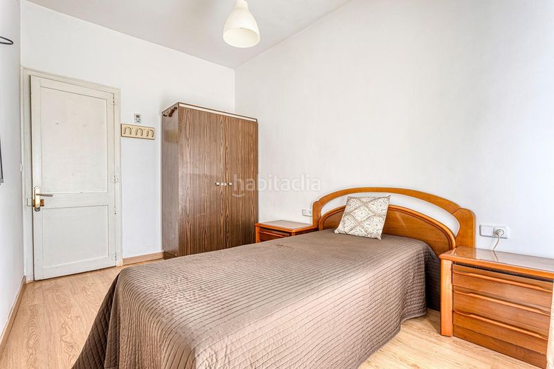 Foto 3d9a905f-df46-4a60-909a-3160c4401ce7. Casa adossada a Montmaneu