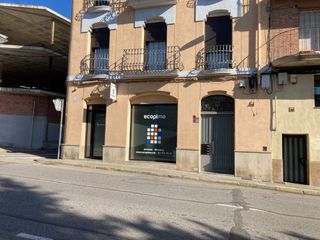 Local Comercial a Poble Sec