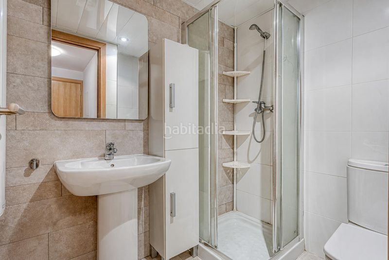 Foto bbfa9636-35e5-41e3-b559-b4d7f735ade0. Apartament amb calefacció aparcament a Llevant Igualada
