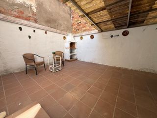 Reihenhaus in Santa Margarida de Montbui. Casa adossada amb terrassa a santa margarida de montbui