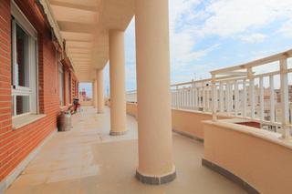 Àtic a Las Piscinas Naturales. Atico con gran terraza en la playa del cura