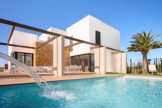 Chalet en Campoamor. Villa de lujo en  la playa