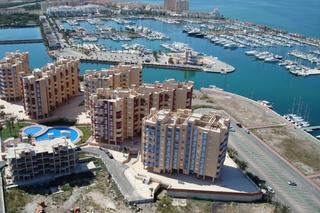 Apartamento en Tomás Maestre. Hermosos apartamentos con vistas al mar en la manga