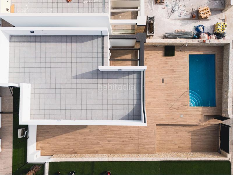 Foto b87f6c77-6f8a-4702-8440-aa101f69f8d3. Chalet complejo residencial de nueva obra en punta prima en Orihuela