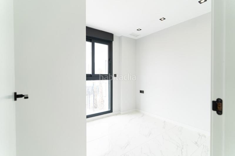 Foto bc5394a8-1797-4c1a-a4c4-7d4382d3cb98. Chalet complejo residencial de nueva obra en punta prima en Orihuela