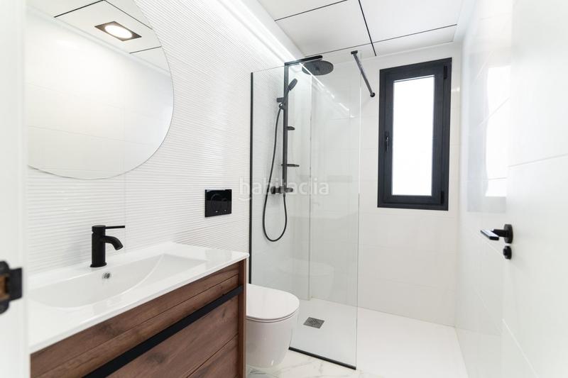 Foto c1d3e63b-c301-44cd-be06-5c03f0124a89. Chalet complejo residencial de nueva obra en punta prima en Orihuela