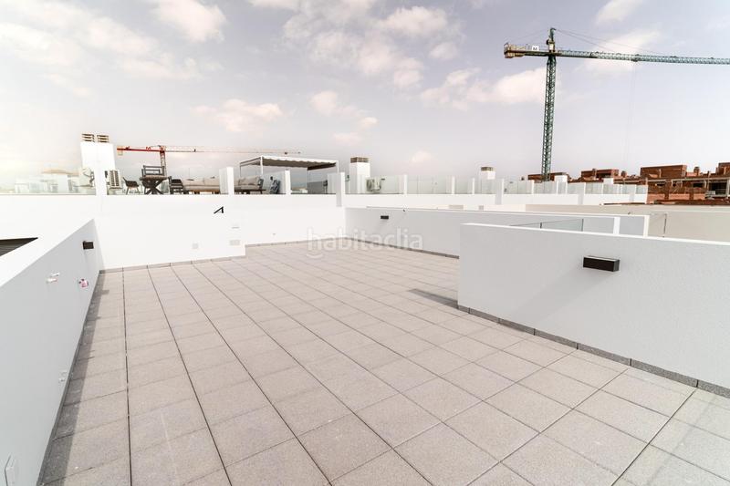 Foto f83748f0-3e04-4fd3-afe5-dd63d53f04a2. Chalet complejo residencial de nueva obra en punta prima en Orihuela