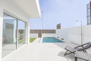 Xalet a San Javier. Villas de obra nueva en san javier