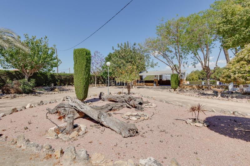 Foto 69cf8ec6-085d-4325-9128-39d195006bde. Chalet with parking in Molins - Campanete - San Bartolomé Orihuela