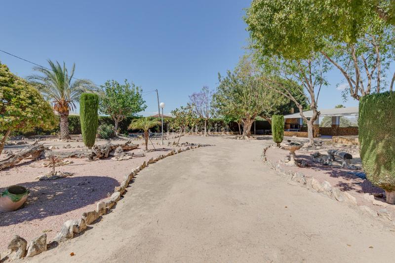 Foto 8cc60e41-c7d4-4820-bb0c-6245c3f6b6f2. Chalet with parking in Molins - Campanete - San Bartolomé Orihuela