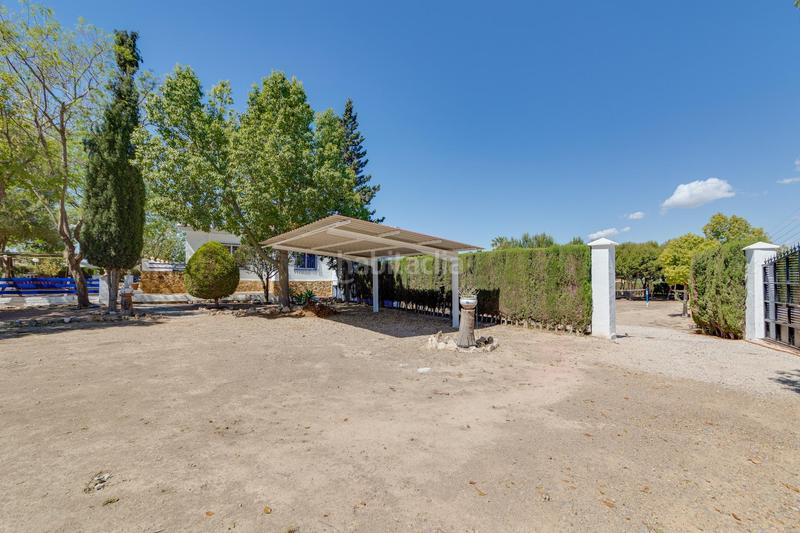 Foto 9d8e1d3a-189b-4c91-9bfa-01c4b06afe28. Chalet with parking in Molins - Campanete - San Bartolomé Orihuela