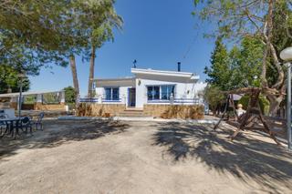 Chalet à Molins - Campanete - San Bartolomé. Chalet de 4 dormitorios y 2 baños con parcela de más de 7.000 m