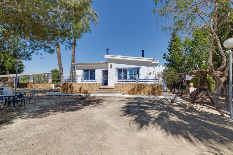 Foto aa82a08a-6c48-4408-9a69-fe9cfd880b0a. Chalet with parking in Molins - Campanete - San Bartolomé Orihuela