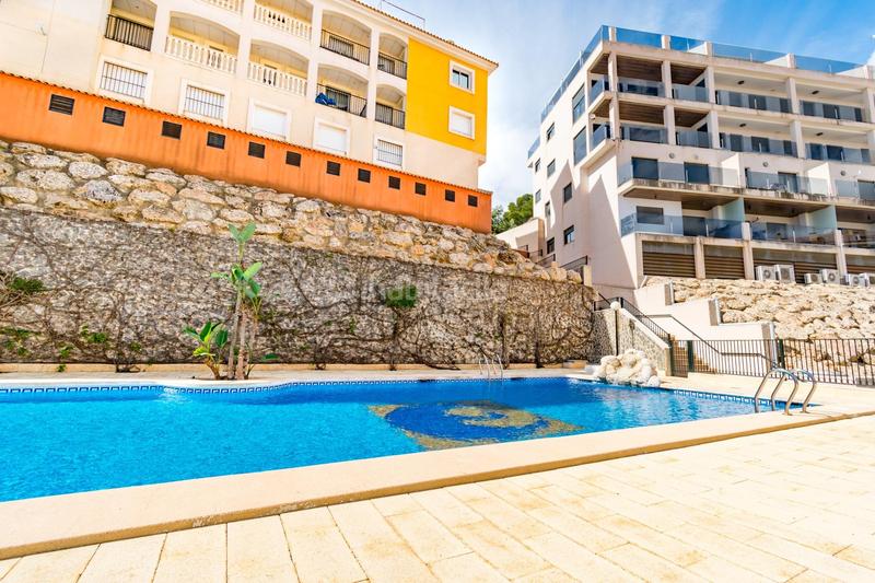 Foto 3f9e5364-9455-4b03-a456-e8c788dfc5ae. Apartamento en calle jacinto verdaguer-cmor 5 apartamento con piscina y garaje en Orihuela