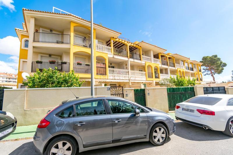 Foto 8be47288-b464-491a-93ba-98b88d92d231. Apartamento en calle jacinto verdaguer-cmor 5 apartamento con piscina y garaje en Orihuela
