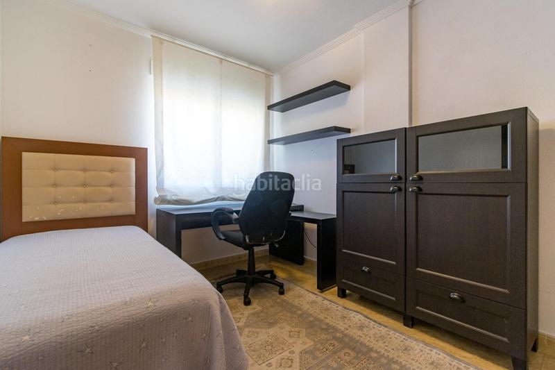 Foto cf79ce36-b56a-47b9-9b71-cb9ad0ea5bf8. Apartamento en calle jacinto verdaguer-cmor 5 apartamento con piscina y garaje en Orihuela