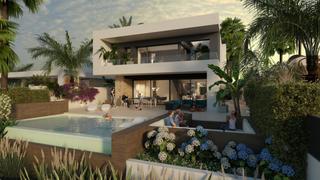 Xalet a Algorfa. Villa de lujo de obra nueva en primera linea en campo de golf de