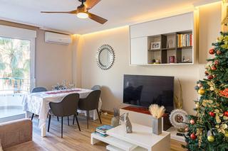 Appartement à Calle santomera 4. Apartamento de 102m2, 3 dormitorios junto a playa, terraza y asc