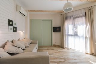 Monolocale  Roentgen. Estudio reformado en aldea del mar  playa de los locos