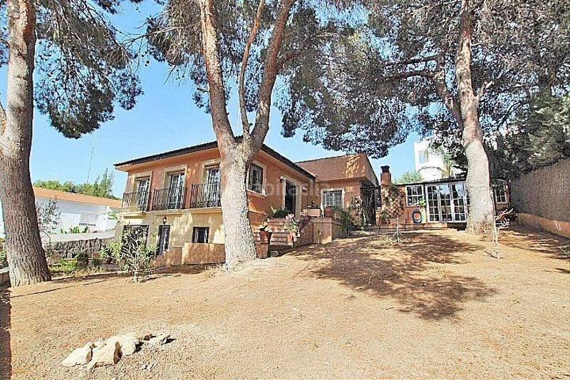 Foto 746b191a-3939-4fd7-b83c-d671a0009689. Chalet in calle calle de asturias 1 in Los Balcones-Los Altos Torrevieja