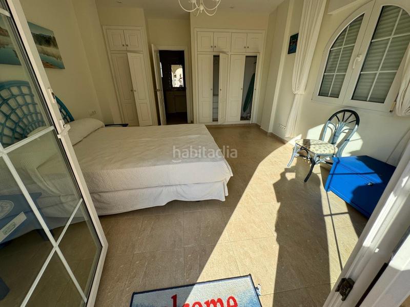 Foto 581e6b68-2817-4337-a0a9-9a3d93e60050. Chalet avec piscine dans La Zenia Orihuela