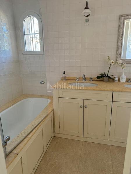 Foto 74eebf1a-256e-4013-96c0-73e5cbaf2f0d. Chalet avec piscine dans La Zenia Orihuela