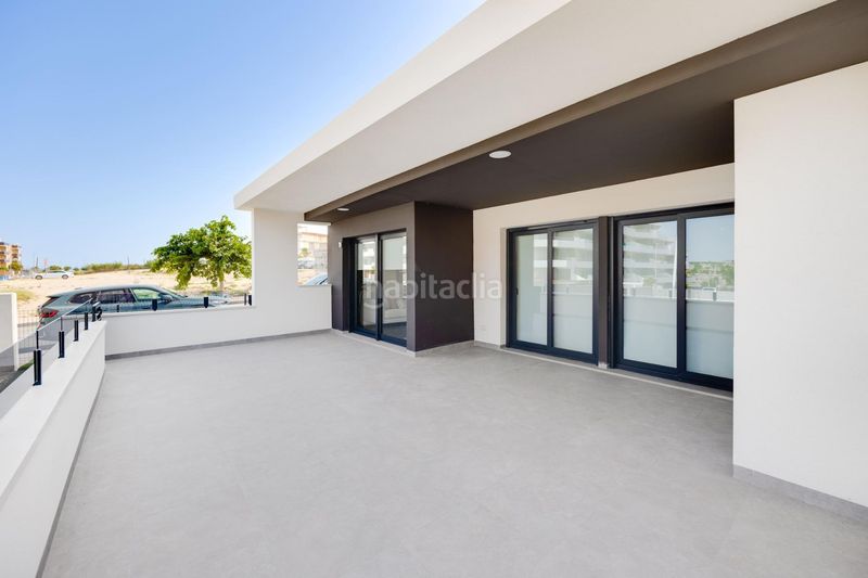 Foto e8576c84-abac-457b-a18b-dda79573e746. Apartamento nueva promoción residencial a un paso del centro en San Miguel de Salinas