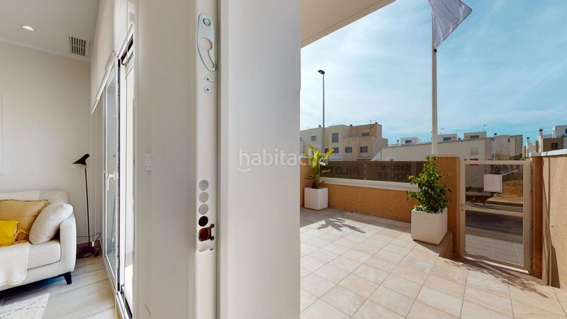 Foto 29ffd004-1f32-49b4-964b-57952f07b4fb. Casa adosada exclusivo residencial de obra nueva , costa blanca en Pilar de la Horadada