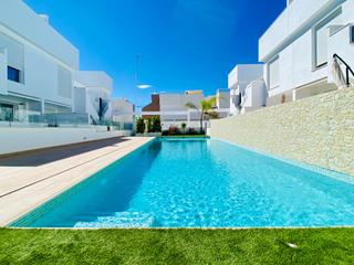 Maison à Pilar de la Horadada Ciudad. Complejo residencial de bungalows de obra nueva en pilar de la h