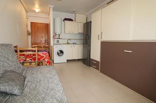 Studio à Calle almudena 55. Estudio en zona habaneras