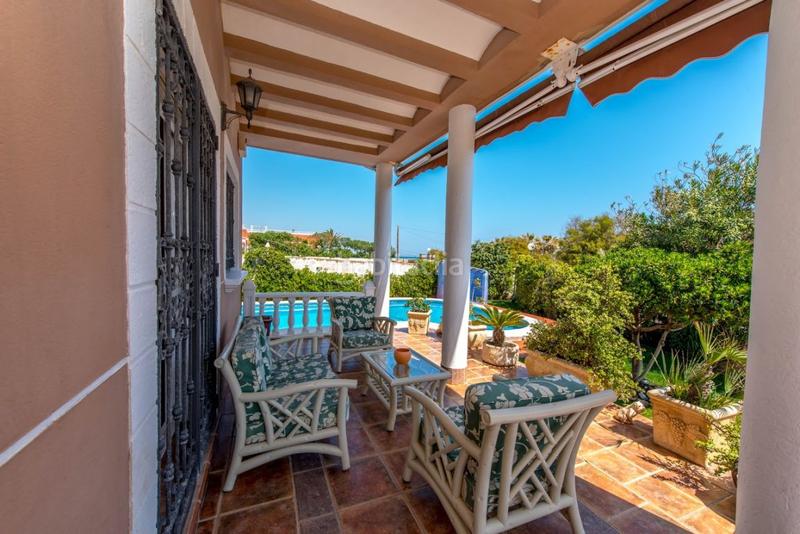 Foto 1092ce2a-760f-417c-9f54-a42b5c099209. Chalet avec chauffage parking piscine dans Cañada del Molino Torrevieja